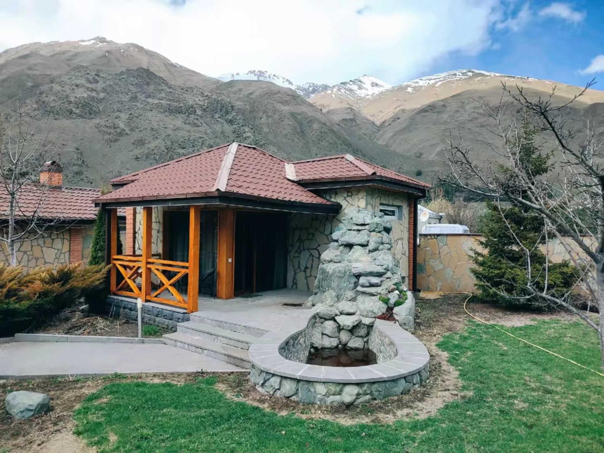 Vardisubani Villa Kazbegi Luaran gambar